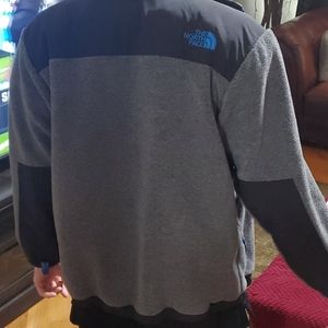 Kids boy large northface fleece jacket